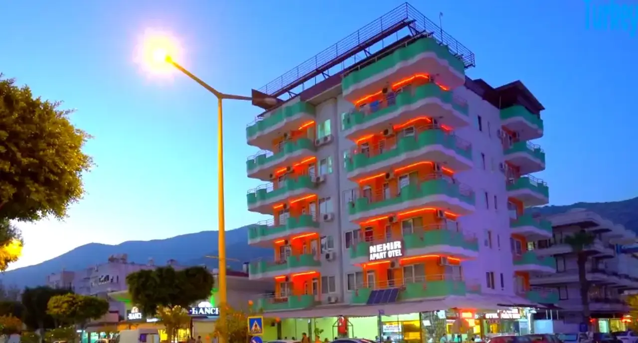 NEHİR APART OTEL kapak görseli
